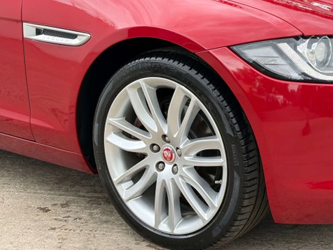 Jaguar XF 2.0 XF Portfolio D Auto 4dr 12