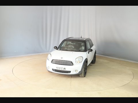 Mini Countryman COOPER D 3