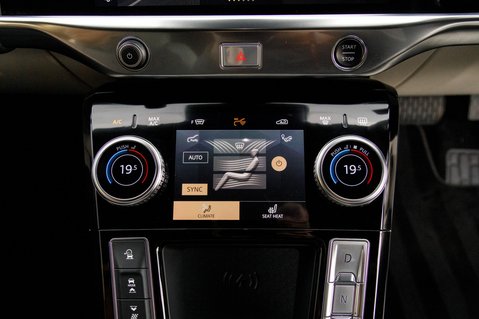 Jaguar I-Pace SE 38