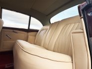 Bentley S1 Continental Mulliner Flying Spur 57