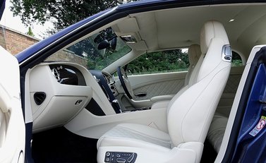 Bentley Continental GT V8 S Convertible 9