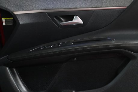 Peugeot 3008 PURETECH S/S ALLURE 36