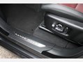 Land Rover Range Rover Velar 3.0 D300 MHEV Dynamic HSE Auto 4WD Euro 6 (s/s) 5dr 9
