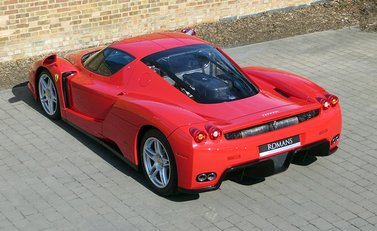 Ferrari Enzo 8