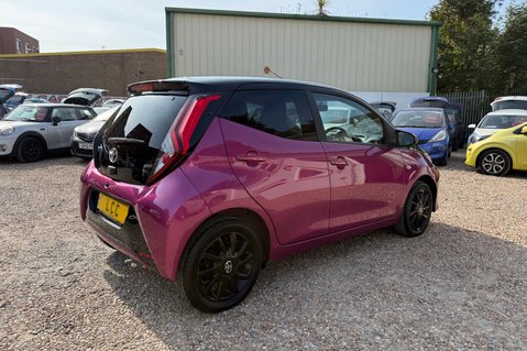Toyota Aygo VVT-I X-CITE.5 TOYOTA SERVICES.REVERSING CAMERA.A/C..1 PREVIOUS OWNER 8