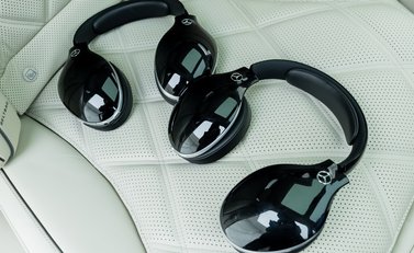 Mercedes-Benz S Class S580 Maybach First Class 24