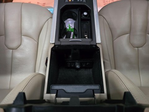 Land Rover Range Rover Evoque 2.2 SD4 Pure Tech Auto 4WD Euro 5 (s/s) 5dr 22