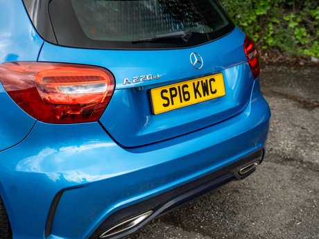 Mercedes-Benz A Class 2.1 A 220 D AMG Line Auto 5dr 28