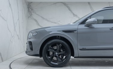 Bentley Bentayga V8 AZURE 41