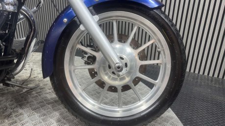 Triumph Bonneville 2011 ONLY 21K NEW MOT CRUISER 865CC 16