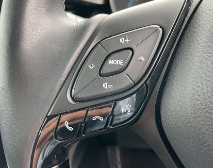 Toyota C-HR 1.8 C-HR Icon HEV CVT 5dr 45