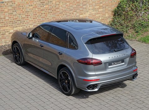 Porsche Cayenne S Diesel 23