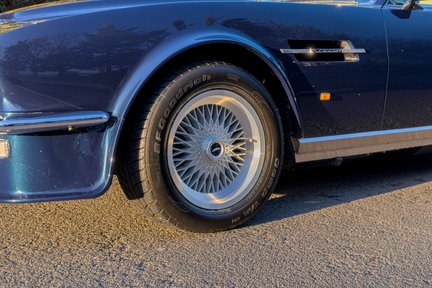 Aston Martin V8 Vantage X-Pack 7.0 8