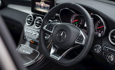 Mercedes-Benz GLC 63 4Matic 11