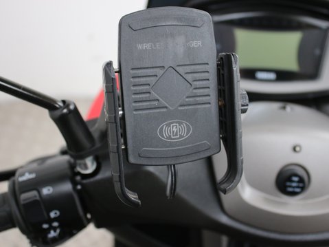 Yamaha Nmax 125 GPD125-A ABS 26