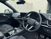 Audi Q5 2.0 TFSI S line SUV 5dr Petrol S Tronic quattro Euro 6 (s/s) (252 ps) 10