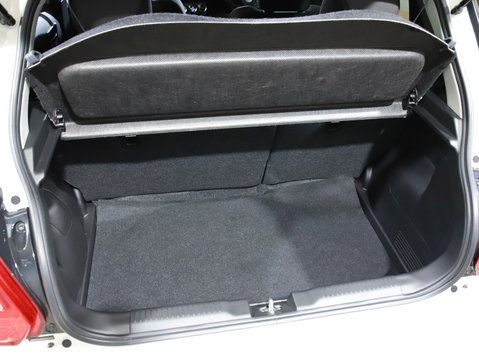 Suzuki Swift 1.2 Dualjet 83 12V Hybrid SZ5 5dr Auto 36