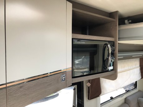Chausson Titanium 720 Titanium 720 Automatic 6 Berth 3500Kg only 5000 miles 36