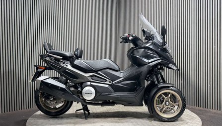 Kymco CV 550 2023 ONLY 161 MILES 3 WHEELER TRIKE RIDE ON A CAR LICENCE MP3