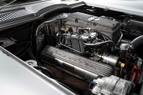 Chevrolet Corvette Stingray SPLIT WINDOW MANUAL FUELIE. FULL RESTO. MATCHING NUMBERS. IMMACULATE. 65