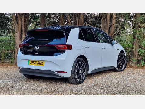 Volkswagen ID.3 Pro Performance 58kWh Family Hatchback 5dr Electric Auto (204 ps) 4