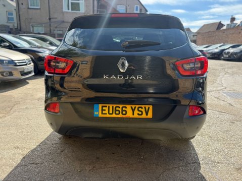 Renault Kadjar 1.2 TCe Dynamique S Nav SUV 5dr Petrol Manual Euro 6 4