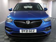 Vauxhall Grandland X SE PREMIUM 2