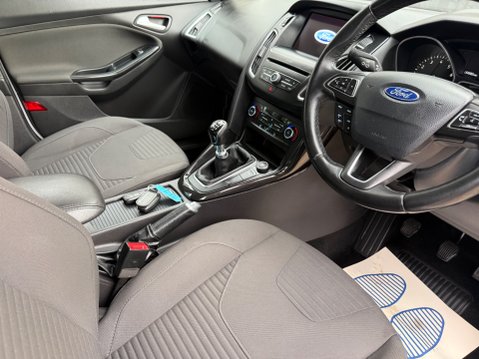 Ford Focus 1.0T EcoBoost Titanium Hatchback 5dr Petrol Manual Euro 6 (s/s) (125 ps) 39