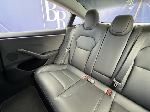 Tesla Model 3 Saloon 4dr Electric Auto RWD (208 ps) 27