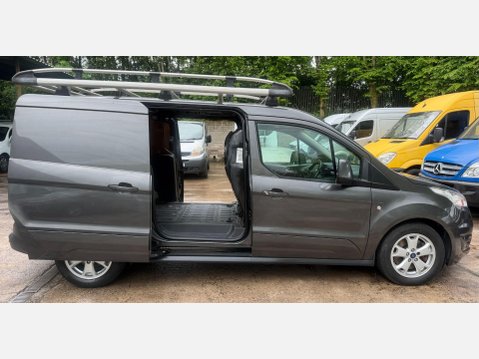 Ford Transit Connect 1.6 TDCi 240 Limited Panel Van 4dr Diesel Manual L2 H1 (128 g/km, 113 bhp) 10