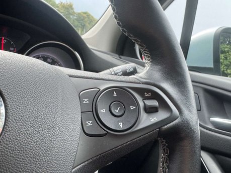 Vauxhall Astra 1.4 Astra Elite Nav T 5dr 17