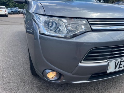 Mitsubishi Outlander 2.0h 12kWh GX3h CVT 4WD Euro 5 (s/s) 5dr 13
