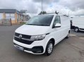 Volkswagen Transporter 2.0 Transporter T30 Highline TDI 3