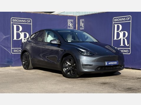 Tesla Model Y (Dual Motor) Long Range SUV 5dr Electric Auto 4WDE (384 bhp) 1