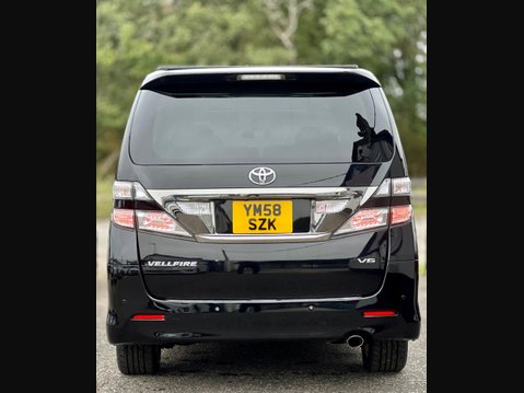 Toyota Vellfire V6 Sunroof 11