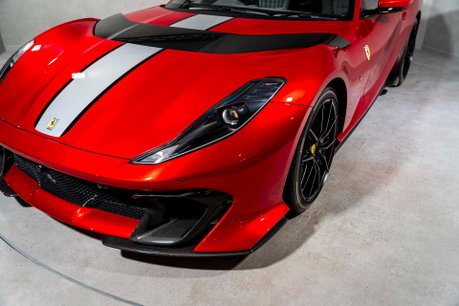 Ferrari 812 Competizione HUGE SPECIFICATION. 4-LAYER PAINT. CARBON FIBRE INT & EXT. TWO-TONE LIVERY. 37