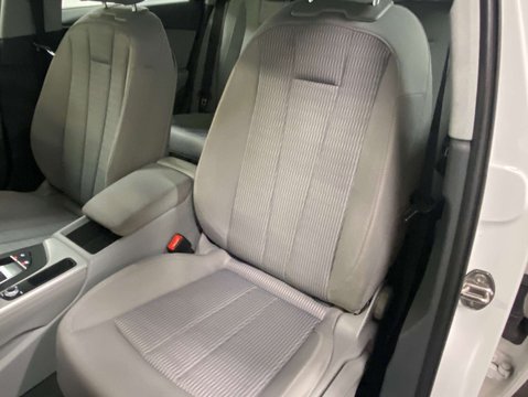 Audi A4 1.4 A4 SE TFSI Semi-Auto 4dr 37