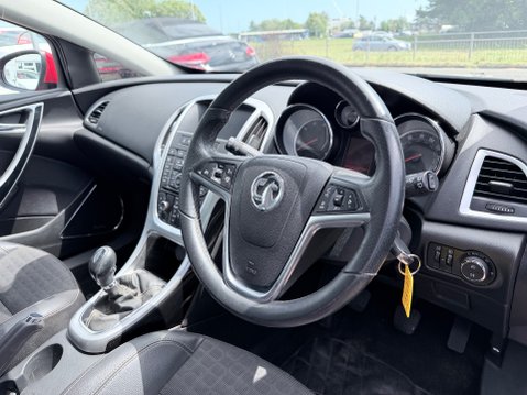 Vauxhall Astra GTC 2.0 SRI CDTI S/S 8