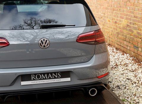 Volkswagen Golf GTI TCR 23