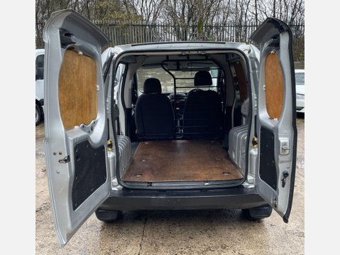 Peugeot Bipper 1.4 HDi 8v S Class II Panel Van 3dr Diesel Manual FWD L1 H1 (123 g/km, 70 b 11