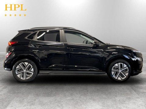 Hyundai KONA 64kWh Ultimate SUV 5dr Electric Auto (10.5kW Charger) (204 ps) Bluetooth 8