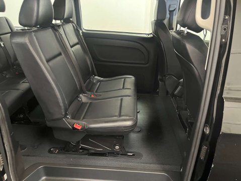 Mercedes-Benz Vito eVito Touringer 5dr 24