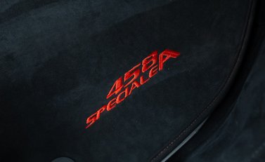 Ferrari 458 Speciale Aperta 27