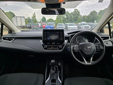 Toyota Corolla 1.8 VVT-h GPF Design Touring Sports 5dr Petrol Hybrid CVT Euro 6 (s/s) (122 9
