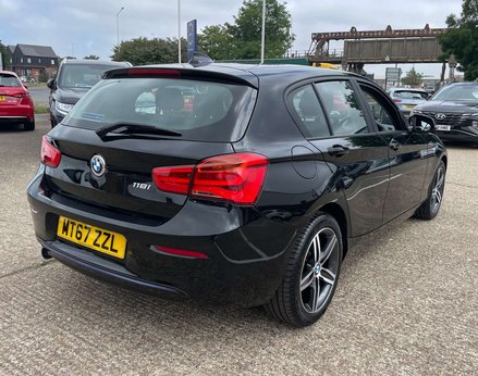 BMW 1 Series 1.5 118i Sport 5dr 9