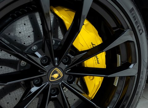 Lamborghini Urus S 27