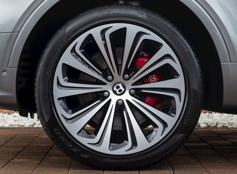 Bentley Bentayga V8 First Edition 10