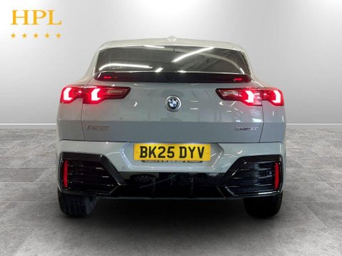BMW iX2 20 66.5kWh M Sport SUV 5dr Electric Auto eDrive (11kW Charger) (204 ps) Cr 6
