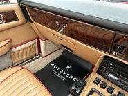 Aston Martin V8 VOLANTE 72