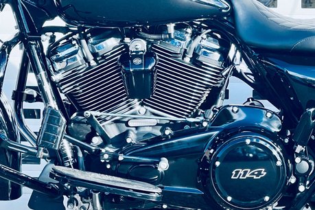 Harley-Davidson Street Glide Street Glide Special 1868 23